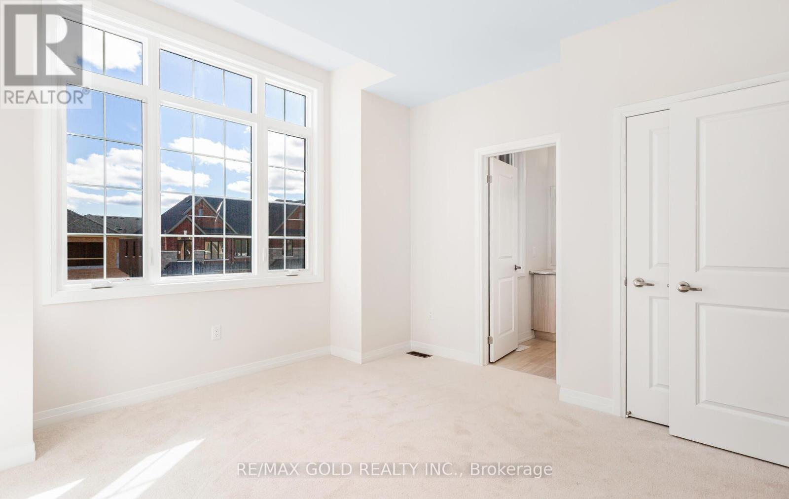 8 Boswell Drive, Brampton, Ontario  L6P 4R7 - Photo 34 - W12528242