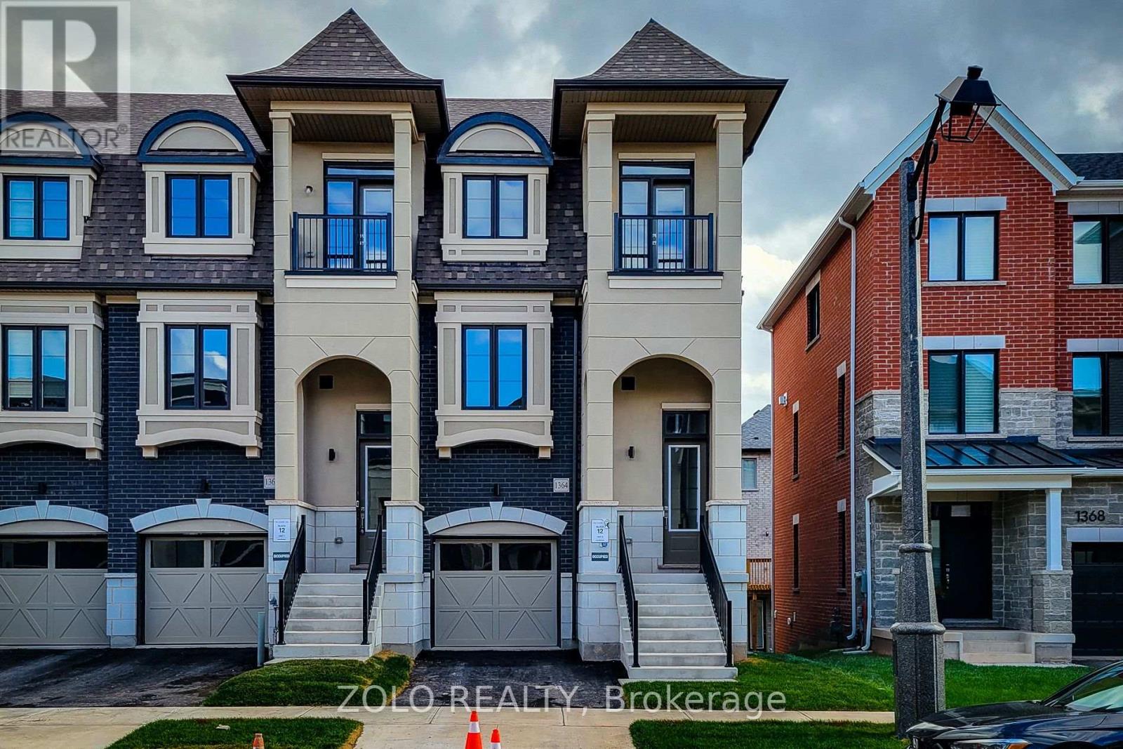 1364 KANIV STREET, Oakville, Ontario