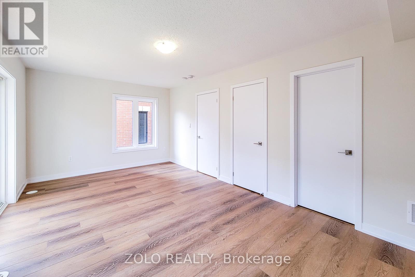 1364 Kaniv Street, Oakville, Ontario  L6M 5R3 - Photo 39 - W12528320