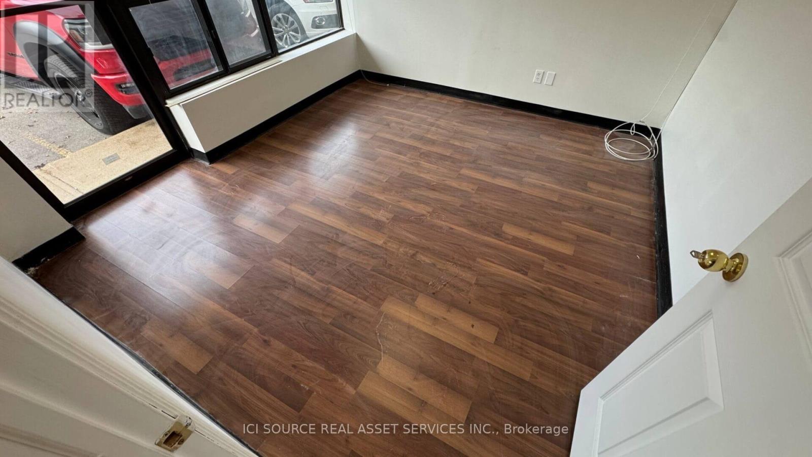 3 & 4 - 72 Centennial Road, Orangeville, Ontario  L9W 1P9 - Photo 12 - W12528368