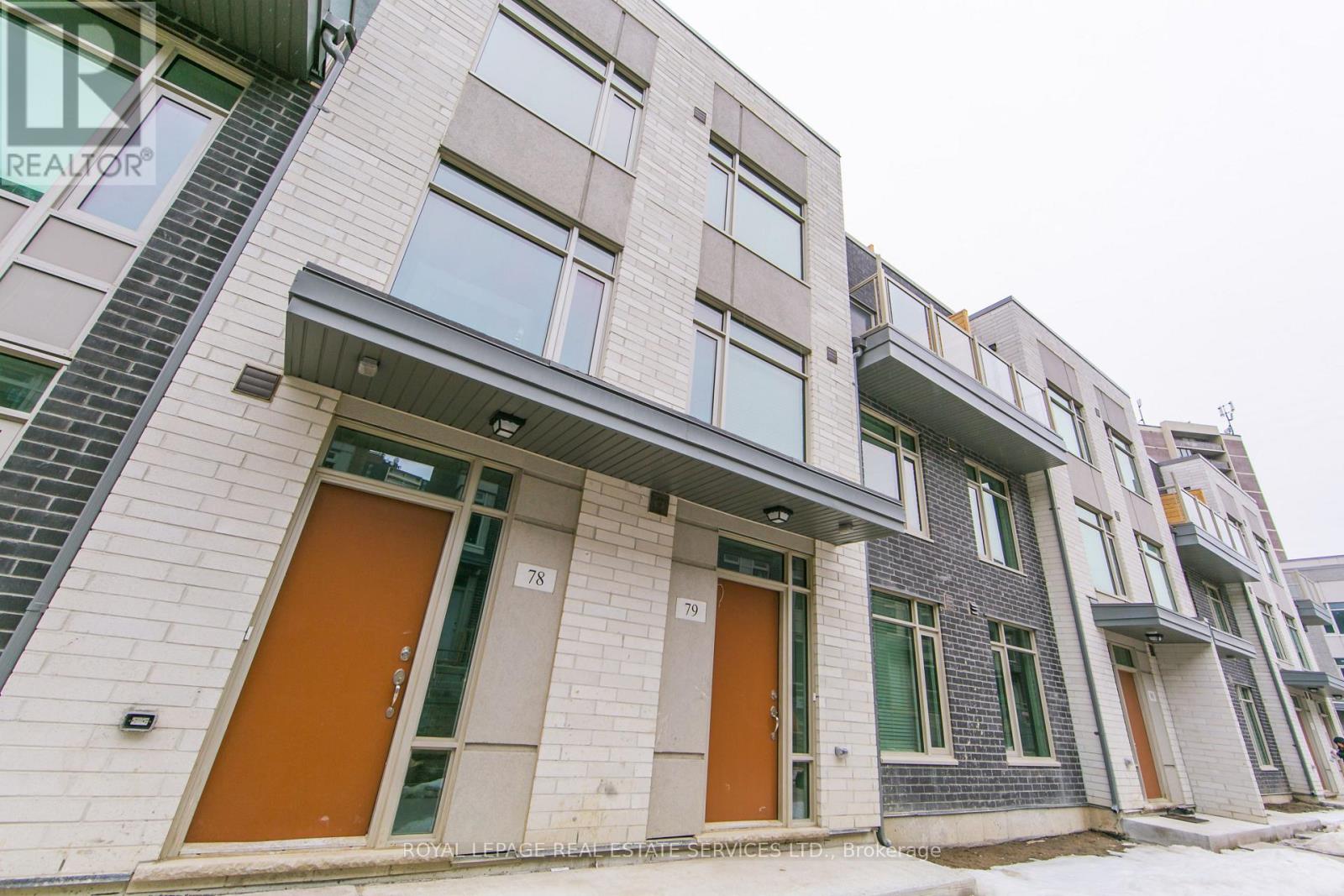 79 - 23 APPLEWOOD LANE, Toronto, Ontario