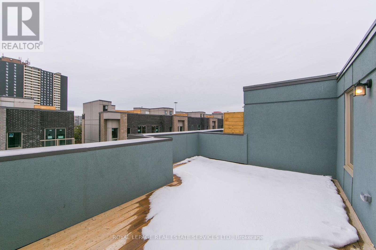 79 - 23 Applewood Lane, Toronto, Ontario  M9C 0C1 - Photo 17 - W12528386