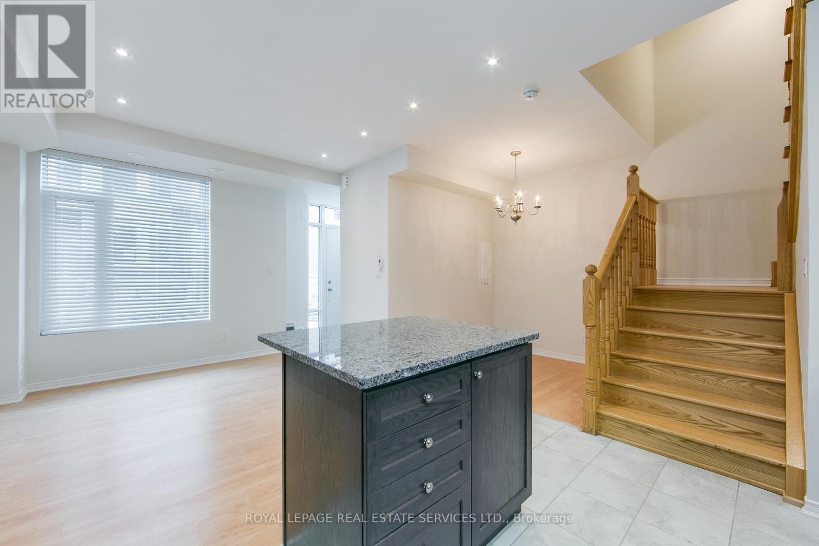 79 - 23 Applewood Lane, Toronto, Ontario  M9C 0C1 - Photo 6 - W12528386