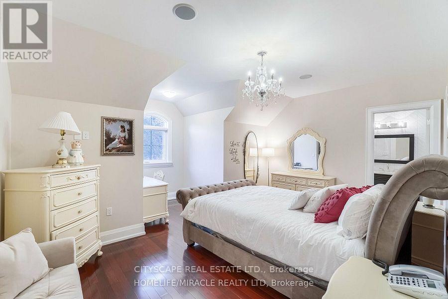 2414 Camilla Road, Mississauga, Ontario  L5A 2K5 - Photo 26 - W12528414