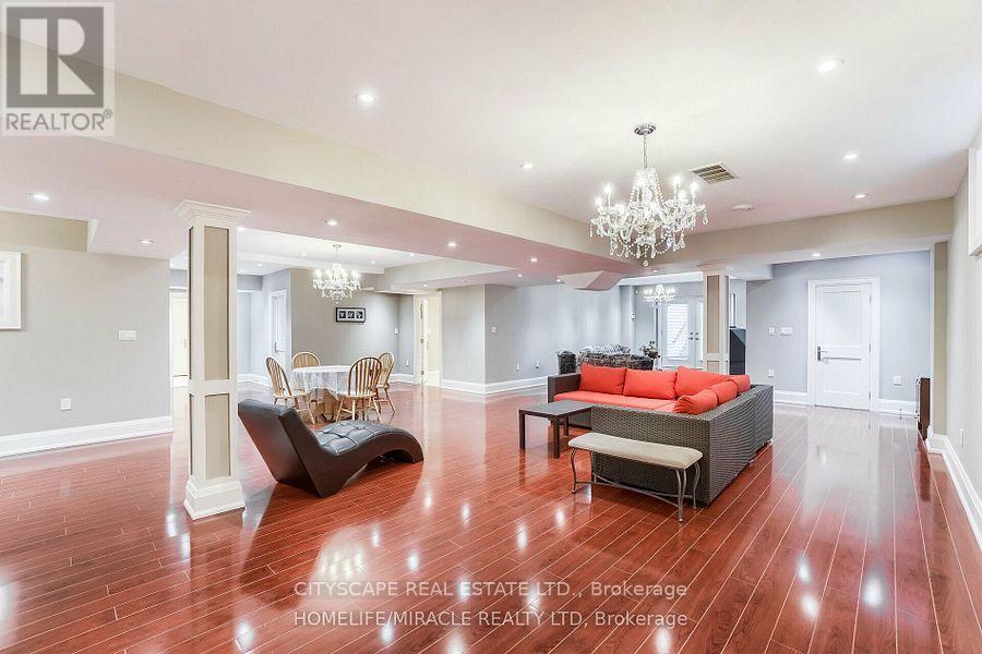 2414 Camilla Road, Mississauga, Ontario  L5A 2K5 - Photo 31 - W12528414