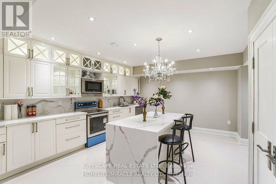 2414 Camilla Road, Mississauga, Ontario  L5A 2K5 - Photo 32 - W12528414