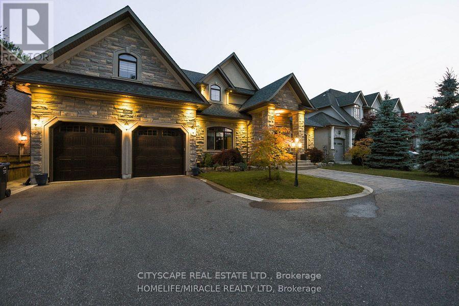 2414 Camilla Road, Mississauga, Ontario  L5A 2K5 - Photo 4 - W12528414