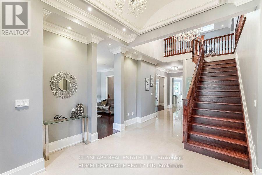 2414 Camilla Road, Mississauga, Ontario  L5A 2K5 - Photo 9 - W12528414