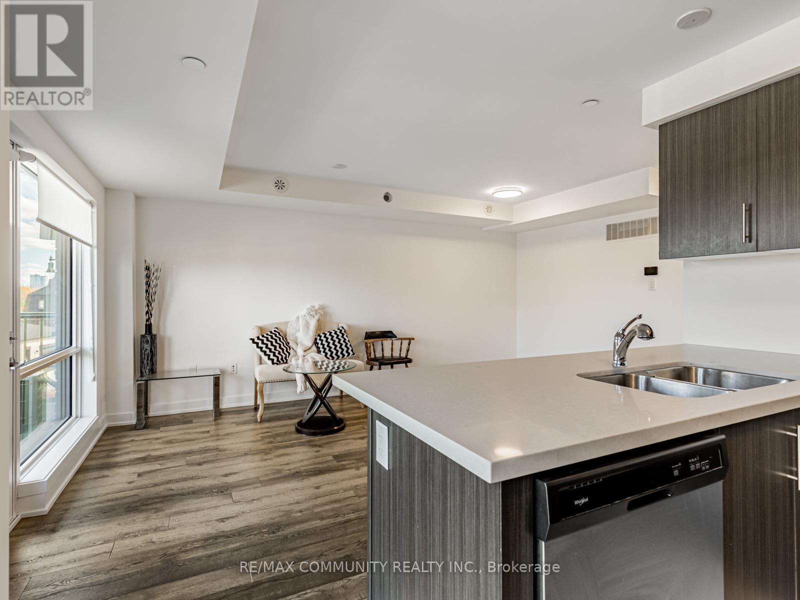 3 - 175 Veterans Drive, Brampton, Ontario  L7A 5L2 - Photo 11 - W12528444