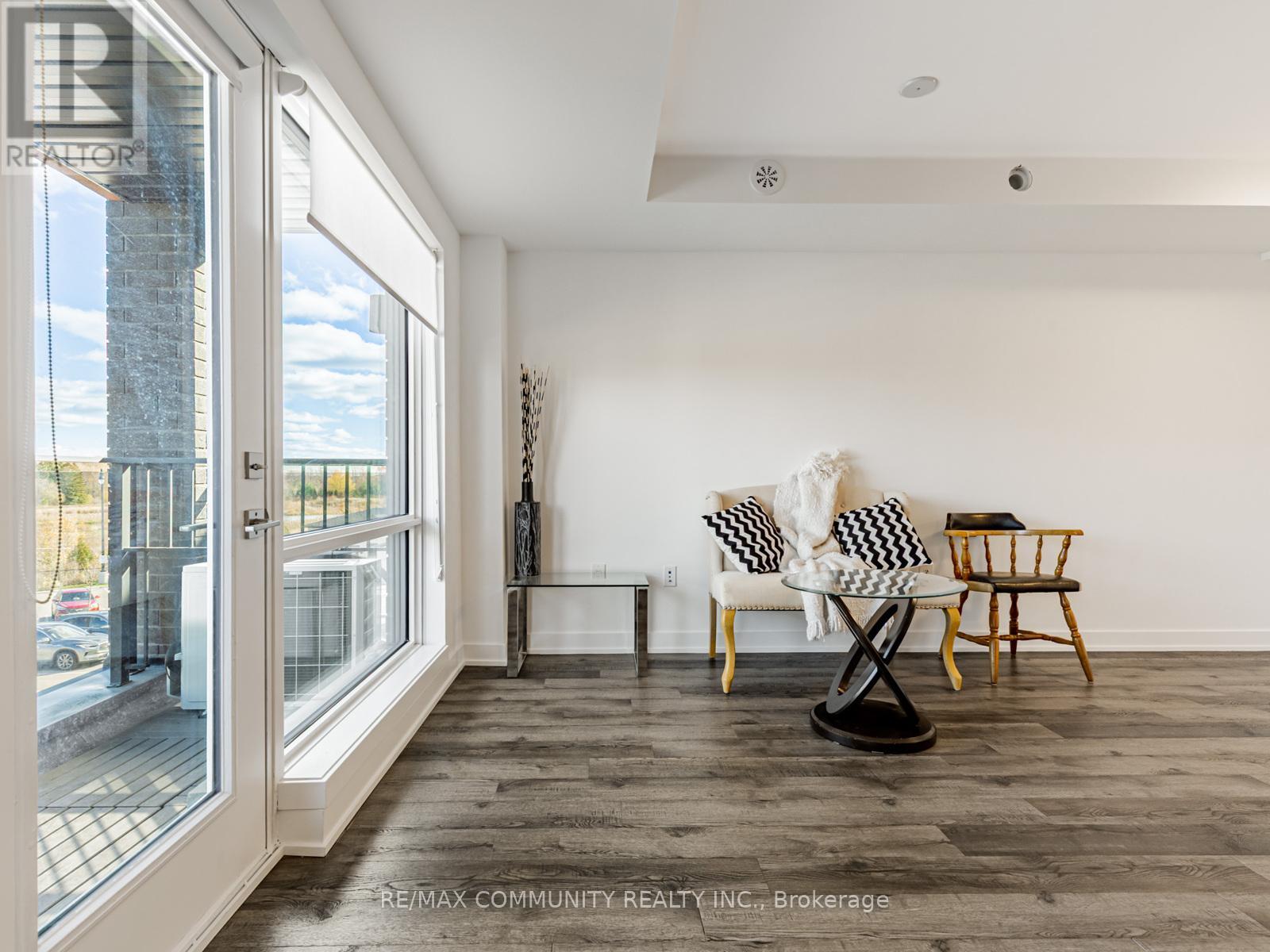 3 - 175 Veterans Drive, Brampton, Ontario  L7A 5L2 - Photo 5 - W12528444