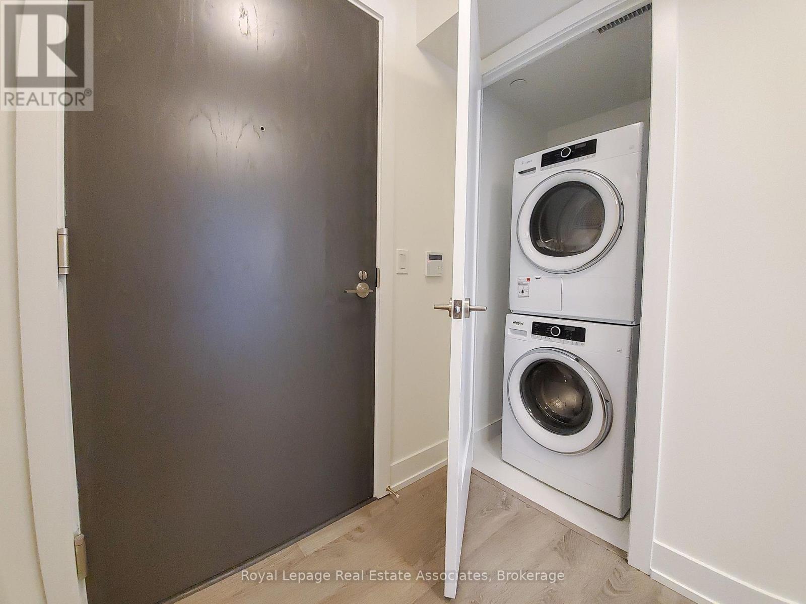 2635 - 5 Mabelle Avenue, Toronto, Ontario  M9A 0C8 - Photo 11 - W12528466