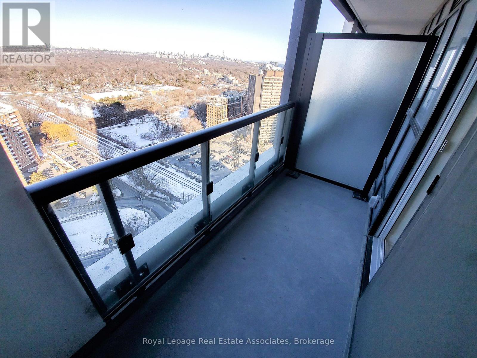 2635 - 5 Mabelle Avenue, Toronto, Ontario  M9A 0C8 - Photo 7 - W12528466