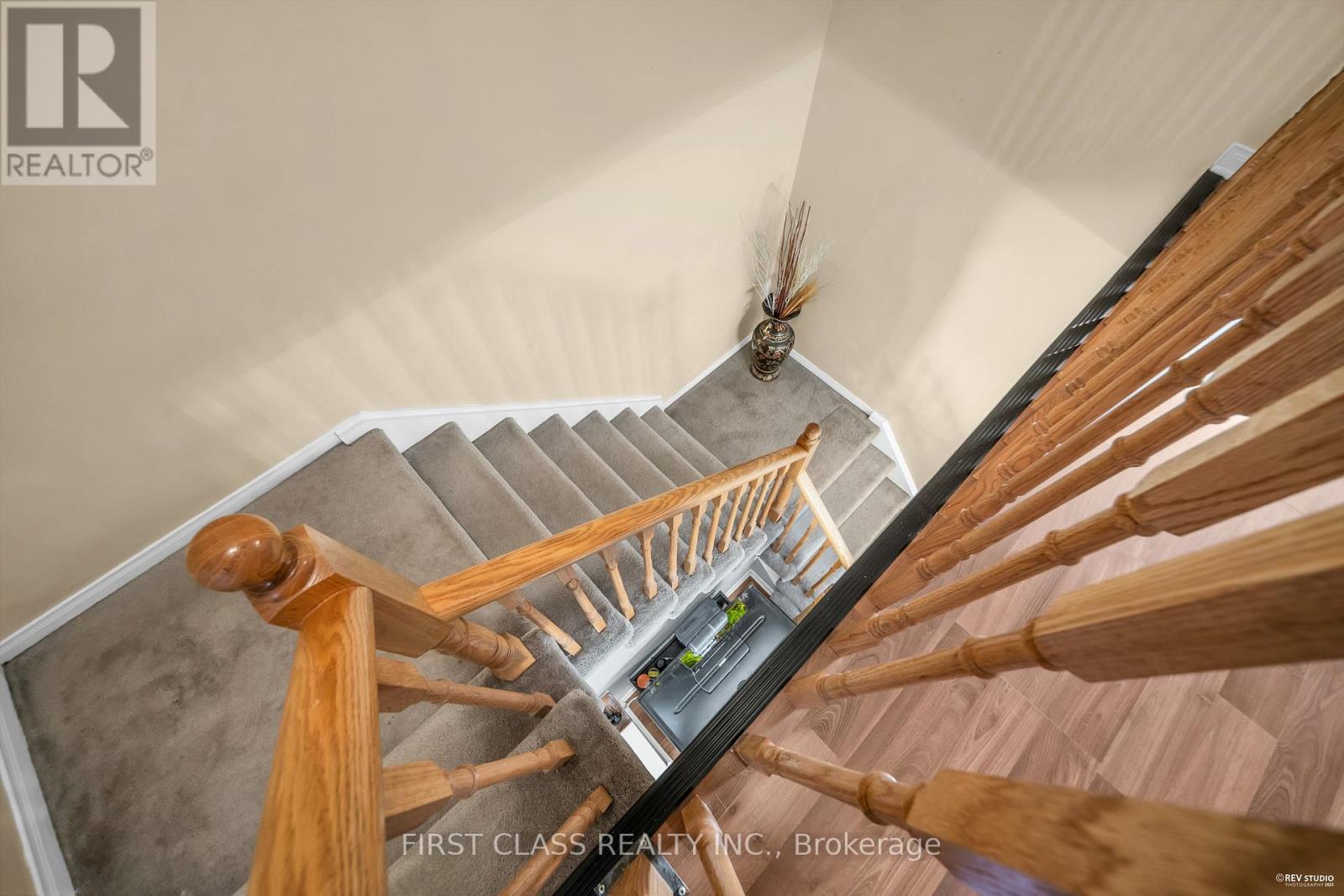 3930 Mcdowell Drive, Mississauga, Ontario  L5M 6P3 - Photo 24 - W12528478