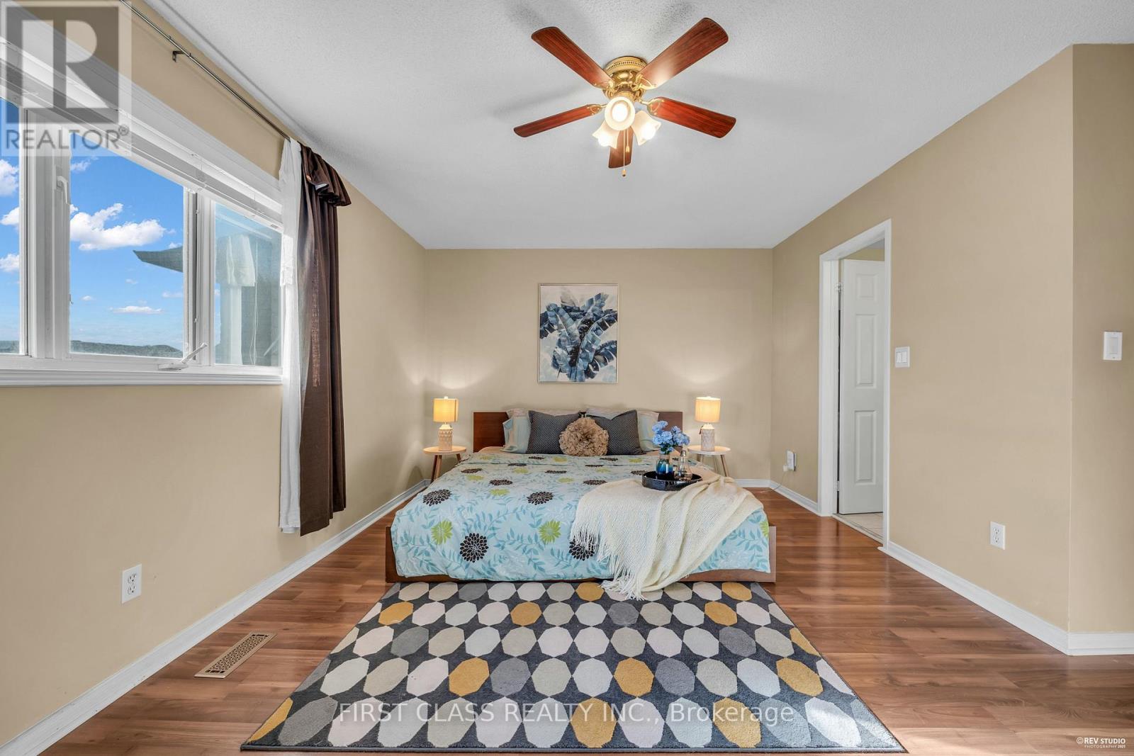 3930 Mcdowell Drive, Mississauga, Ontario  L5M 6P3 - Photo 25 - W12528478