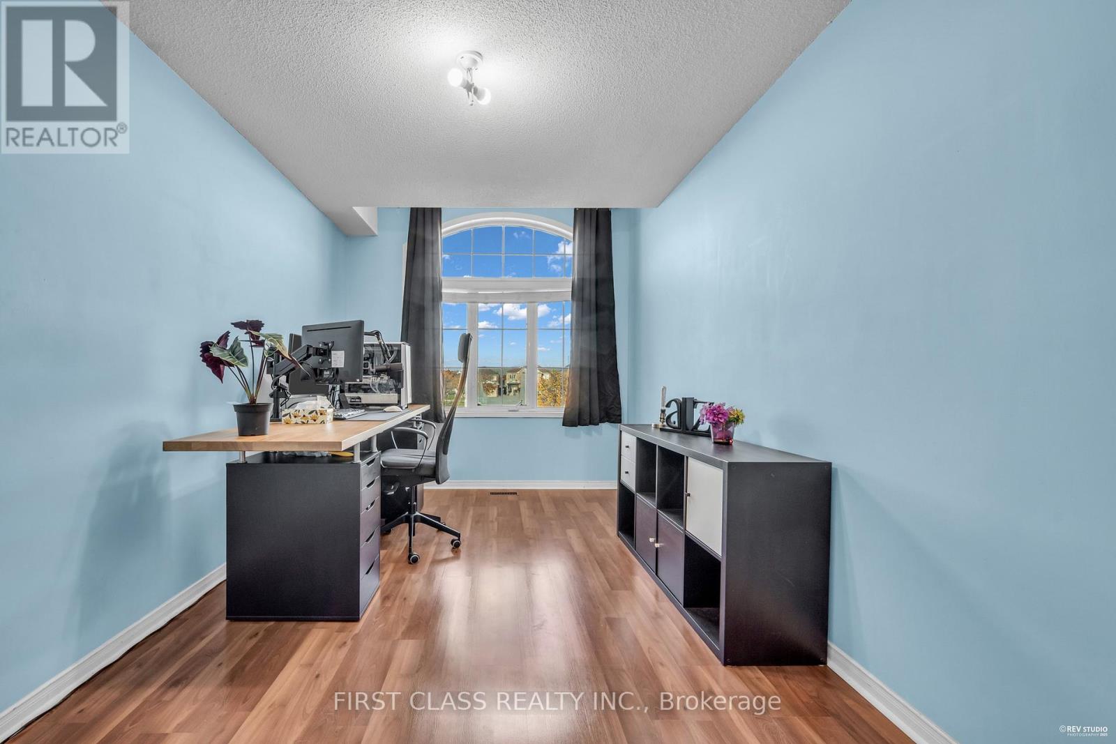 3930 Mcdowell Drive, Mississauga, Ontario  L5M 6P3 - Photo 31 - W12528478