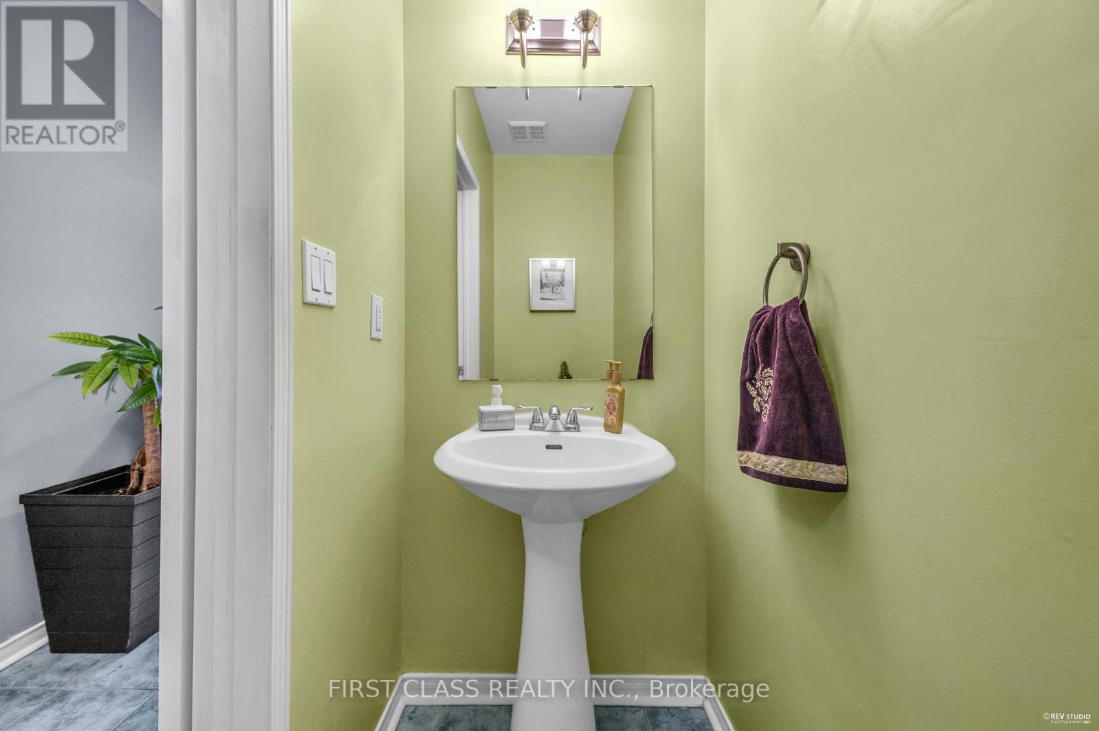 3930 Mcdowell Drive, Mississauga, Ontario  L5M 6P3 - Photo 41 - W12528478