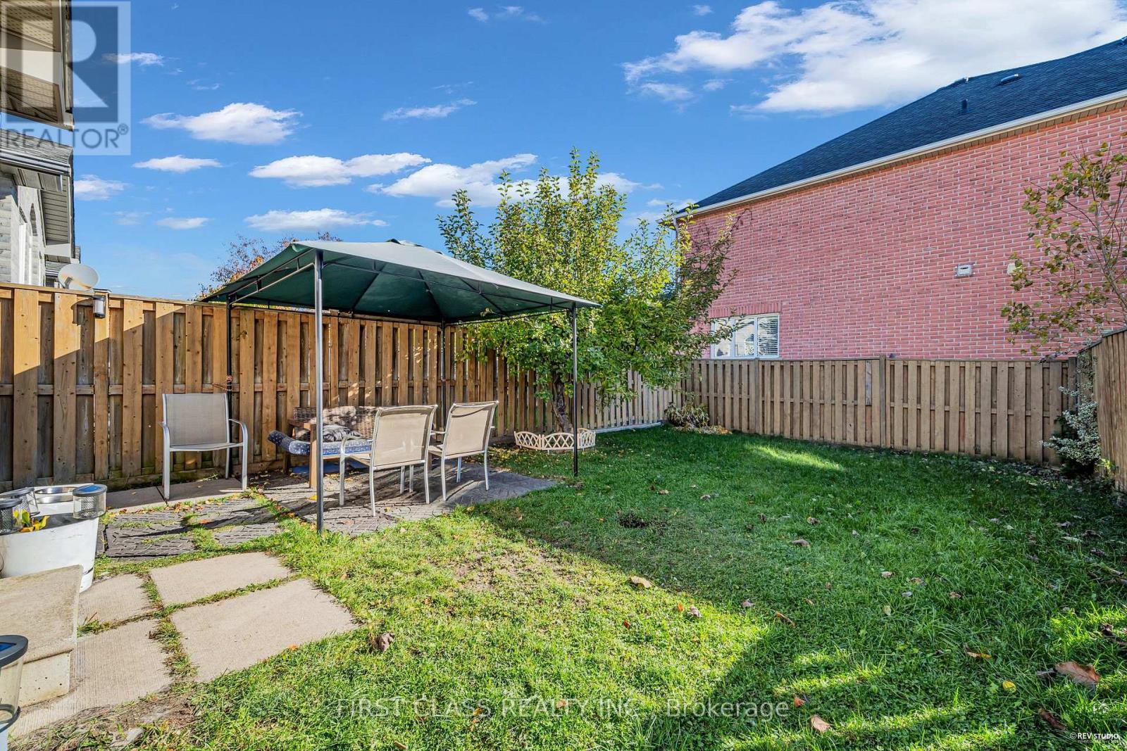 3930 Mcdowell Drive, Mississauga, Ontario  L5M 6P3 - Photo 47 - W12528478