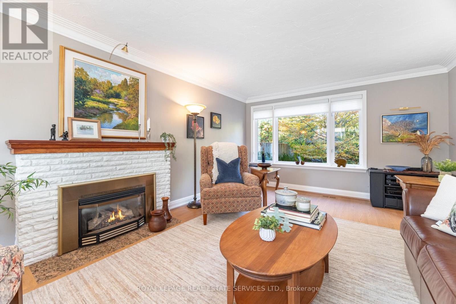 2 Hartfield Court, Toronto, Ontario  M9A 3E3 - Photo 8 - W12528492