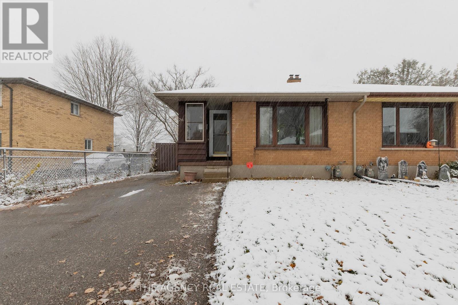 26A SUMNER ROAD, London South, Ontario