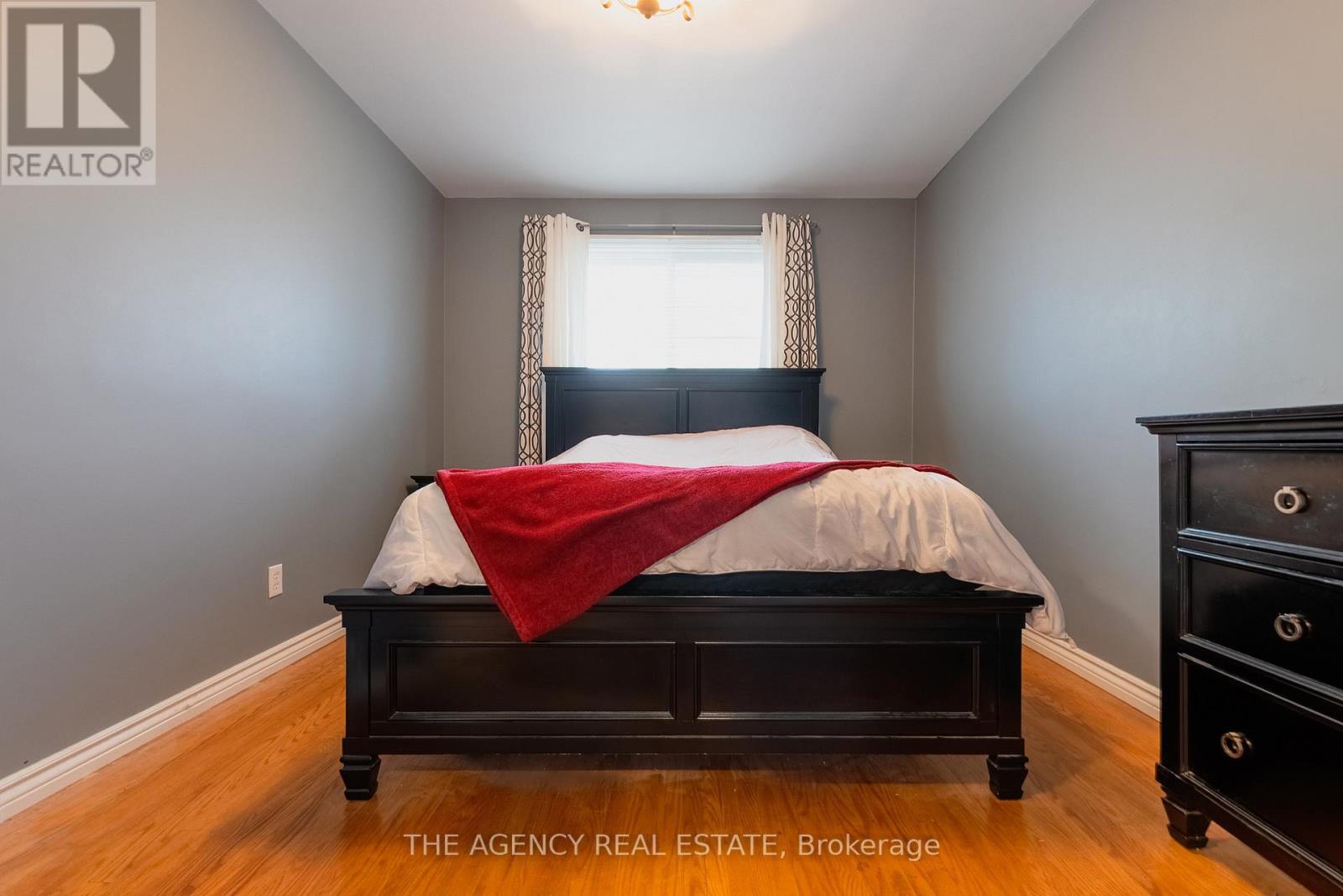 26a Sumner Road, London South, Ontario  N5Z 3Y7 - Photo 11 - X12528696