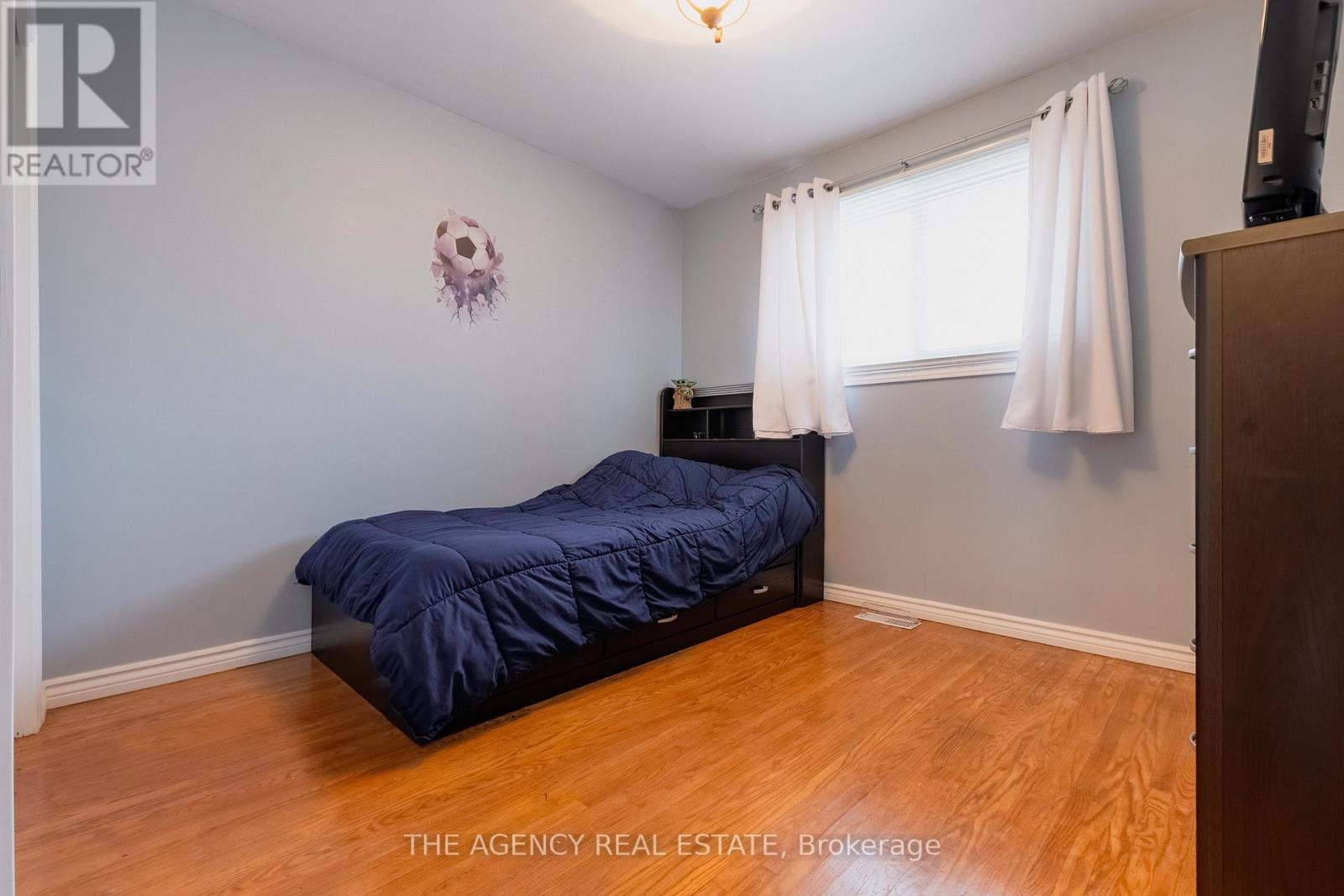 26a Sumner Road, London South, Ontario  N5Z 3Y7 - Photo 13 - X12528696