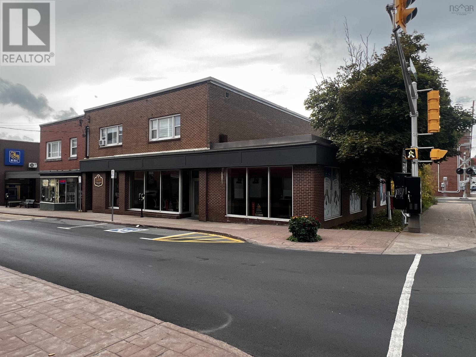 61/63 Provost Street, New Glasgow, Nova Scotia  B2H 2P5 - Photo 1 - 202525701