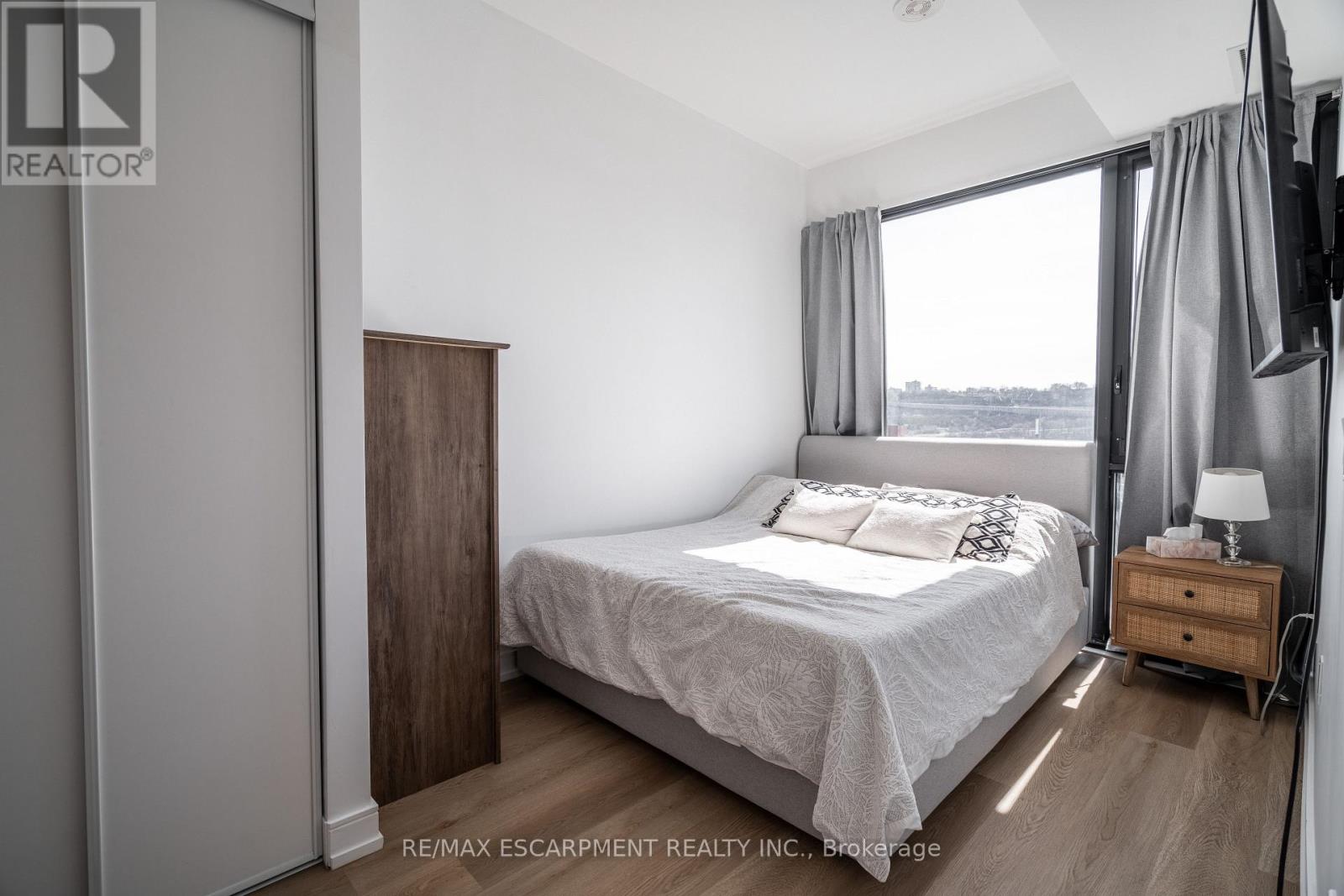 1504 - 1 Jarvis Street, Hamilton, Ontario  L8R 0A8 - Photo 19 - X12528264