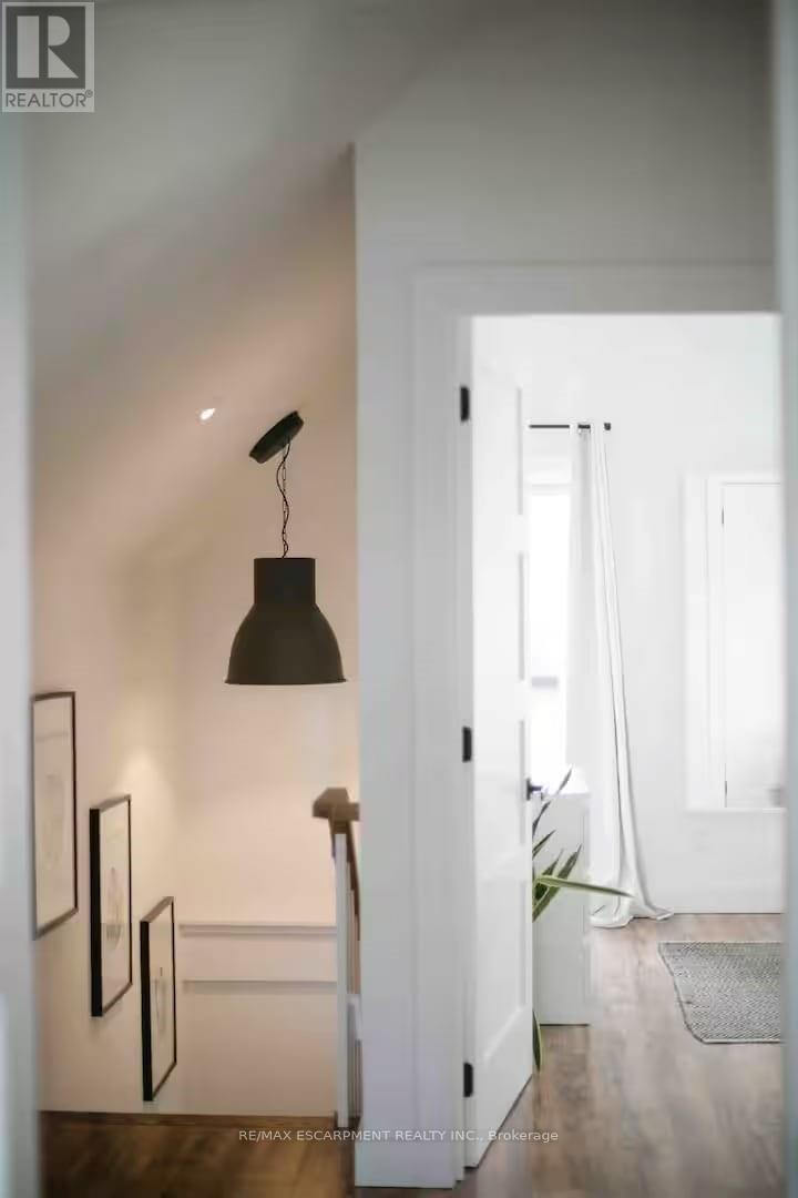 1 - 426 Wilson Street E, Hamilton, Ontario  L9G 2C3 - Photo 24 - X12528286