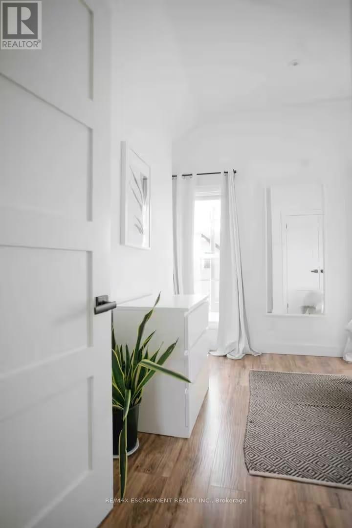 1 - 426 Wilson Street E, Hamilton, Ontario  L9G 2C3 - Photo 25 - X12528286