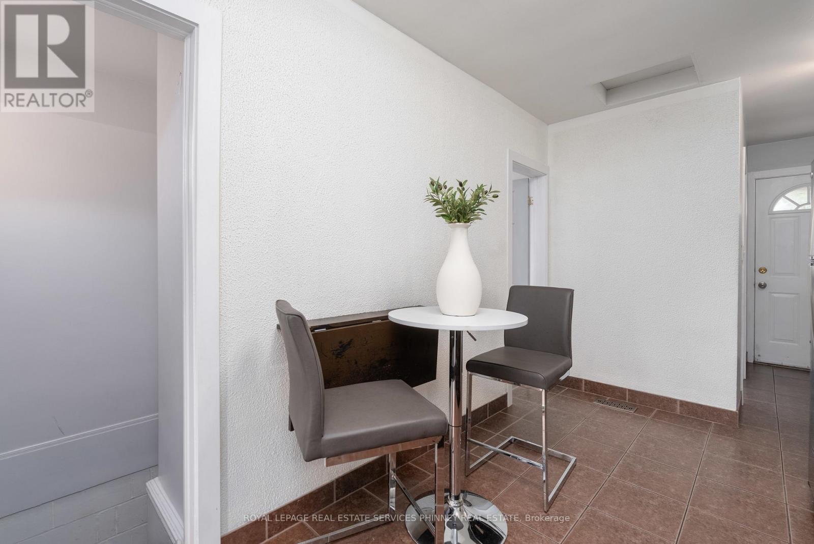 787 Knox Avenue, Hamilton, Ontario  L8H 6K9 - Photo 10 - X12528304