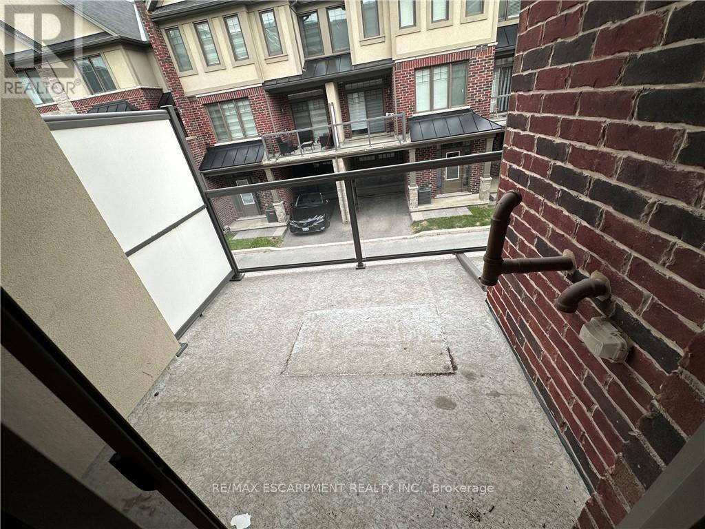 16 Ritchie Lane, Hamilton, Ontario  L9G 3K9 - Photo 16 - X12528356