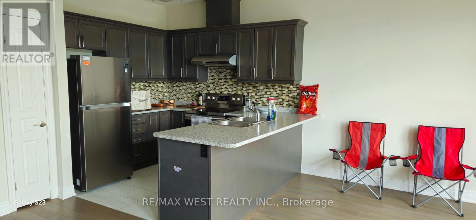 24 MANHATTAN COURT, St. Catharines, Ontario