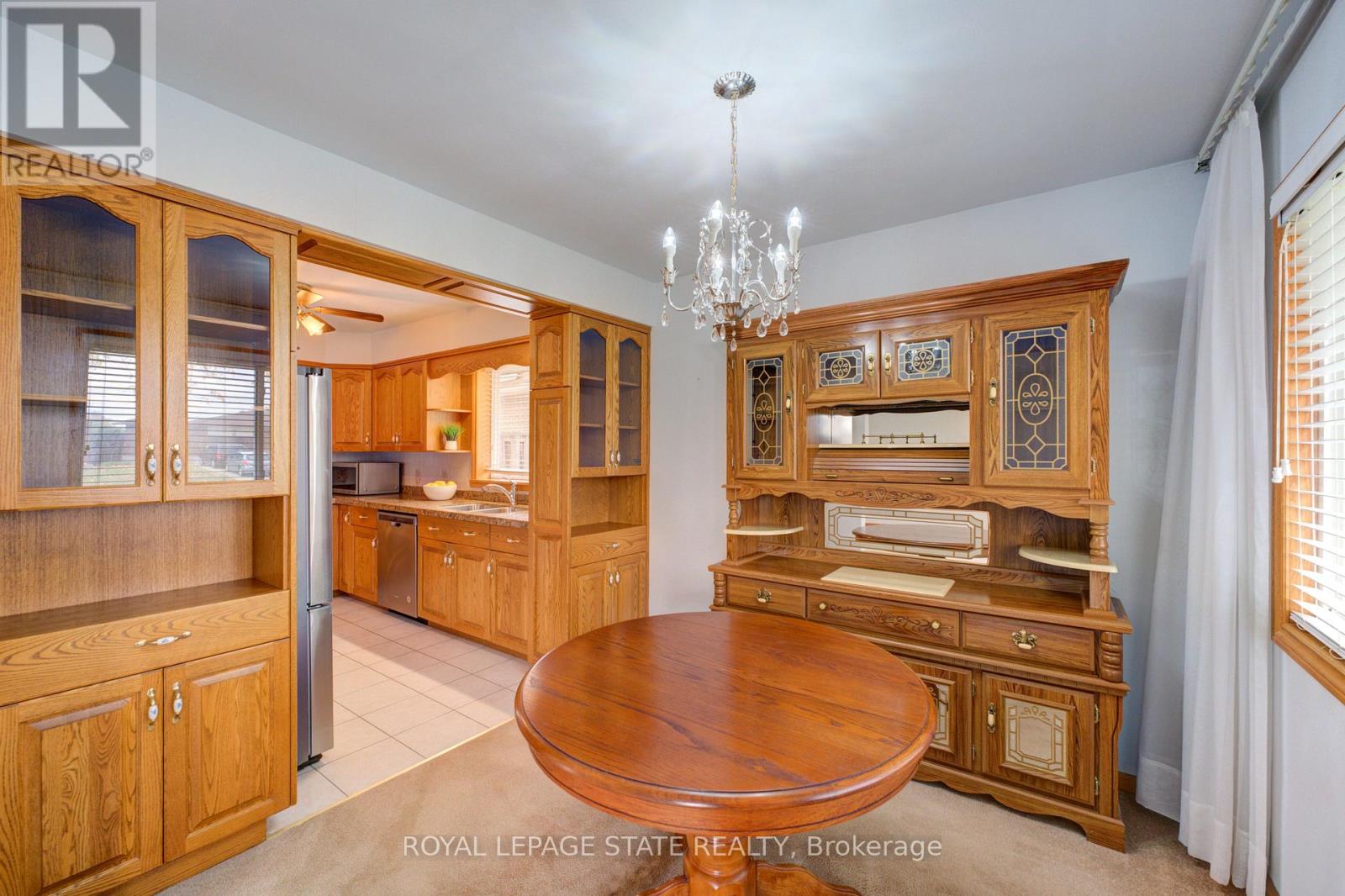 930 Upper Ottawa Street, Hamilton, Ontario  L8T 3V7 - Photo 18 - X12528364