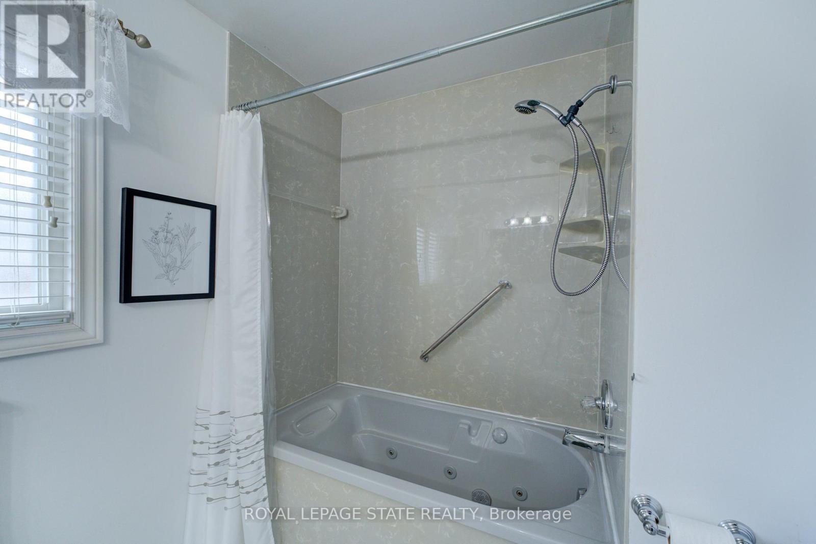 930 Upper Ottawa Street, Hamilton, Ontario  L8T 3V7 - Photo 31 - X12528364