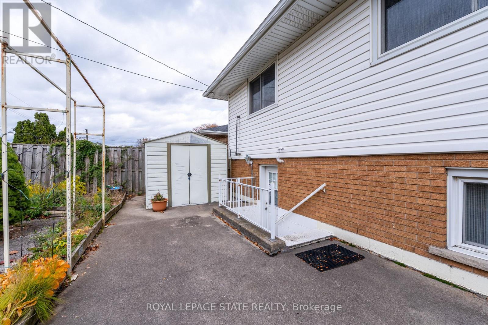 930 Upper Ottawa Street, Hamilton, Ontario  L8T 3V7 - Photo 45 - X12528364