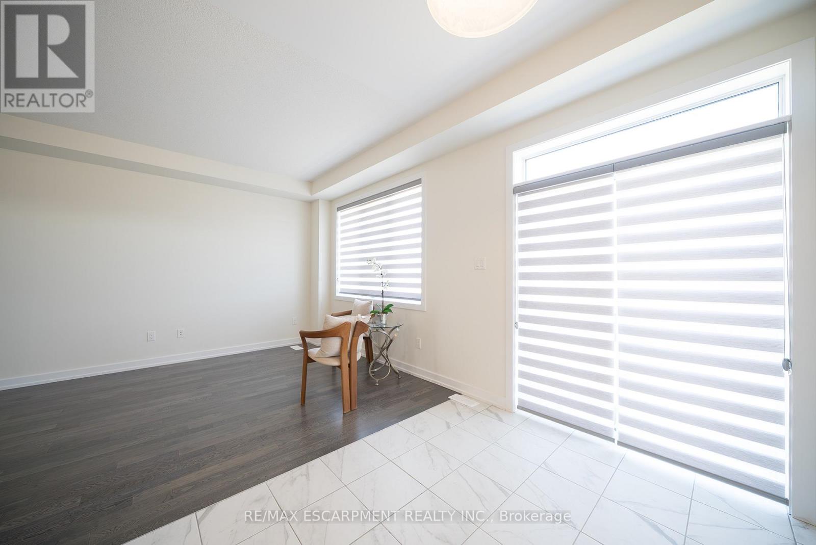 196 Wilmot Road, Brantford, Ontario  N3T 0W7 - Photo 9 - X12528480