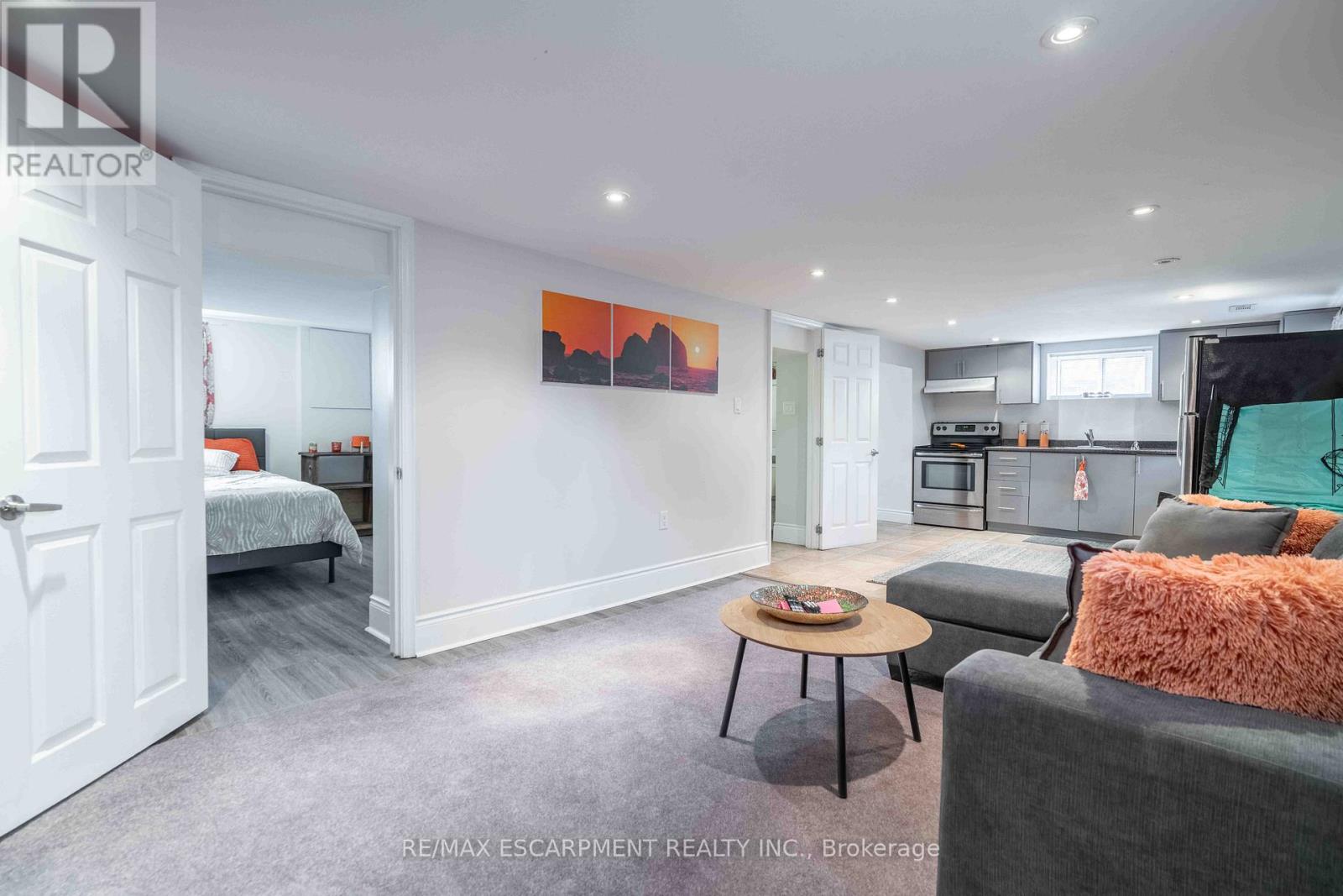 333 Osborne Street, Hamilton, Ontario  L8H 6S5 - Photo 25 - X12528512