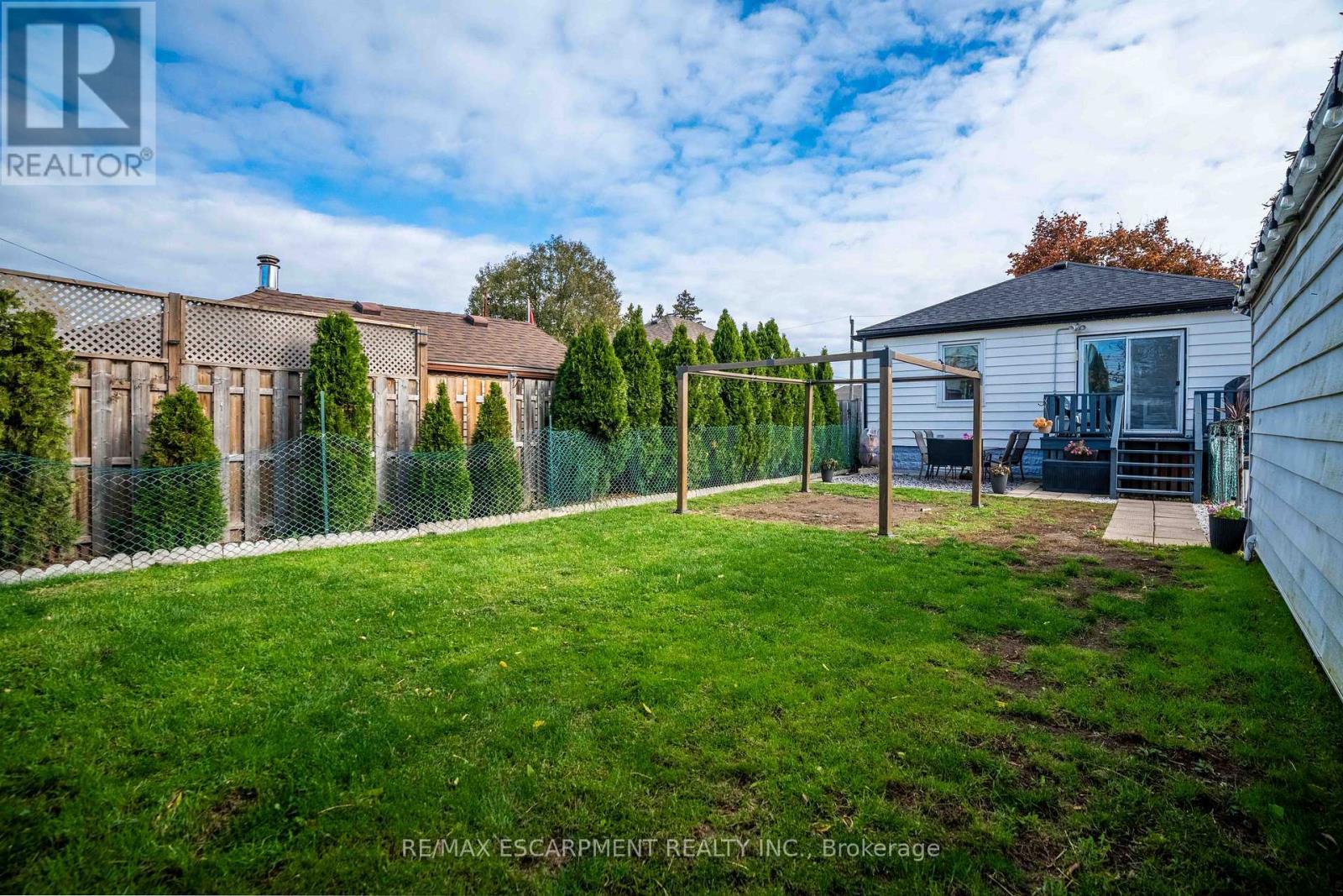 333 Osborne Street, Hamilton, Ontario  L8H 6S5 - Photo 39 - X12528512