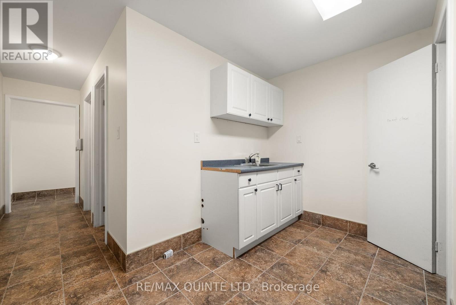 105 Station Street, Belleville, Ontario  K8N 2S8 - Photo 17 - X12528558