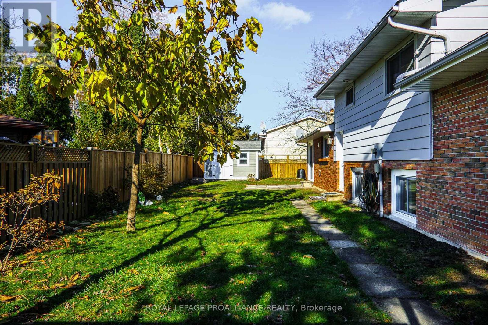 39 Parkview Heights, Quinte West, Ontario  K8V 5M1 - Photo 11 - X12528564