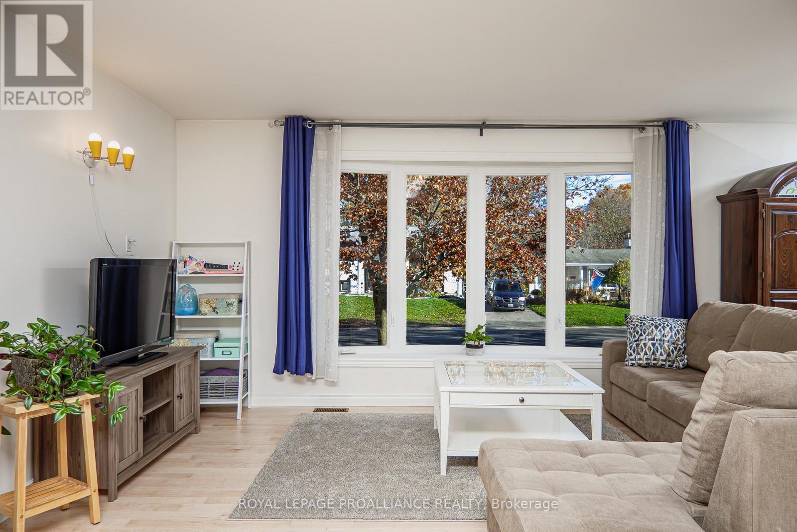 39 Parkview Heights, Quinte West, Ontario  K8V 5M1 - Photo 17 - X12528564