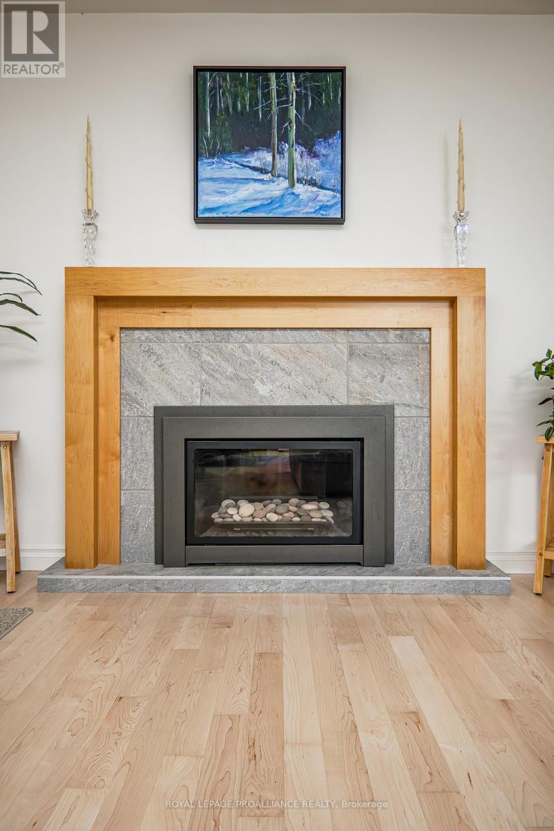 39 Parkview Heights, Quinte West, Ontario  K8V 5M1 - Photo 20 - X12528564