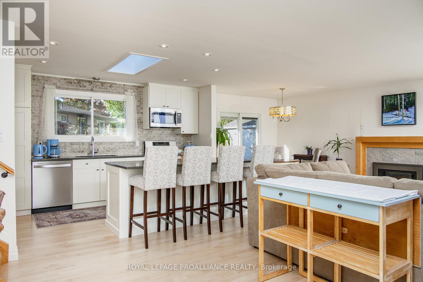 39 Parkview Heights, Quinte West, Ontario  K8V 5M1 - Photo 22 - X12528564