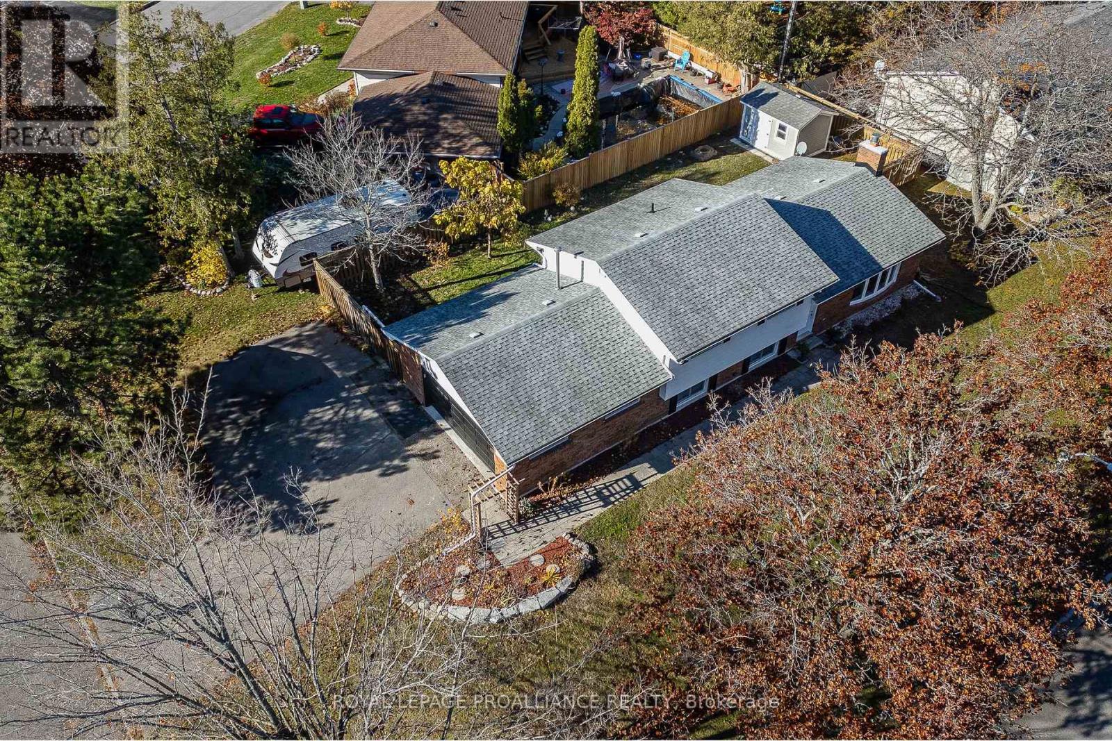 39 Parkview Heights, Quinte West, Ontario  K8V 5M1 - Photo 48 - X12528564