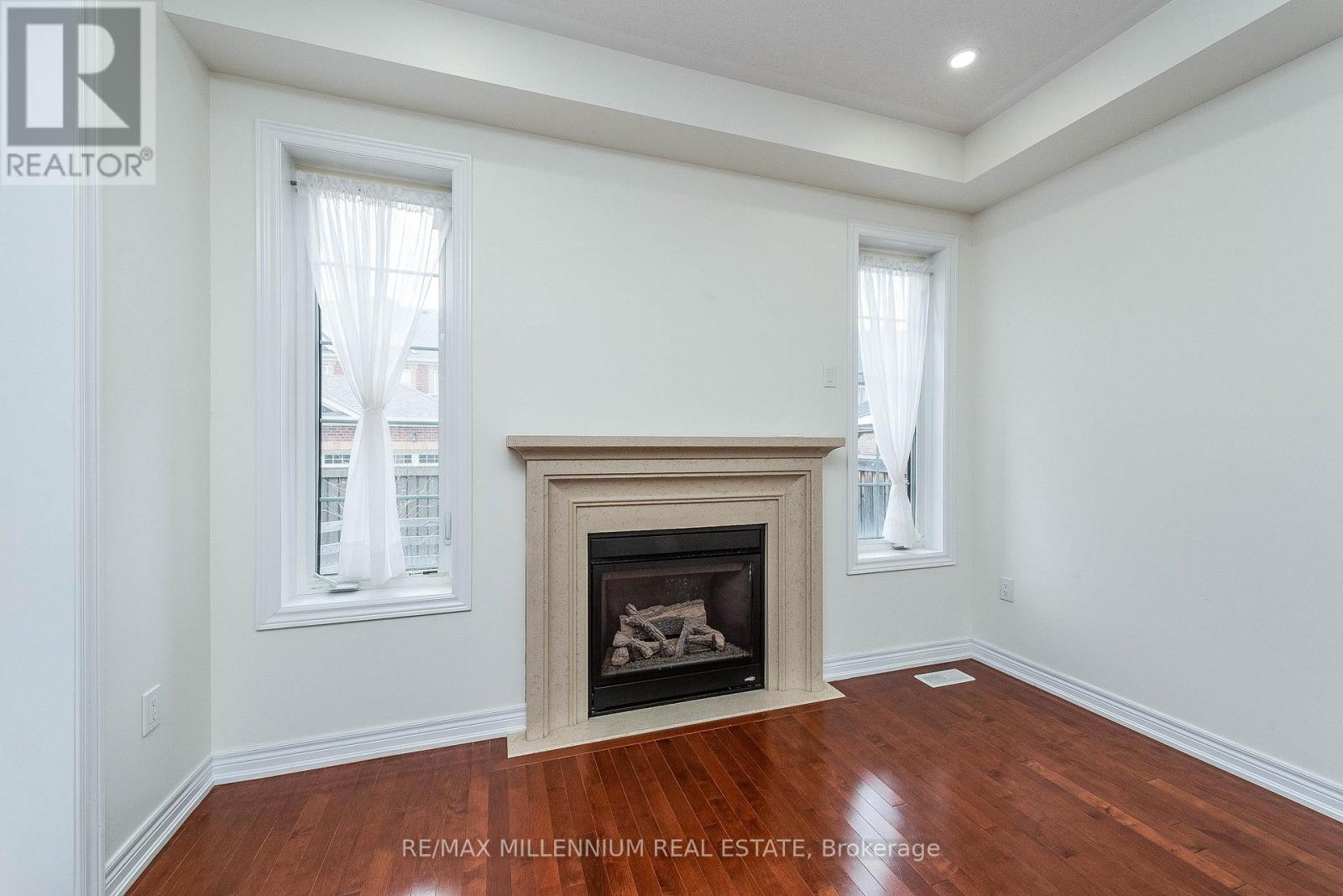 180 Pelee Avenue, Vaughan, Ontario  L4H 3Z9 - Photo 14 - N12526414