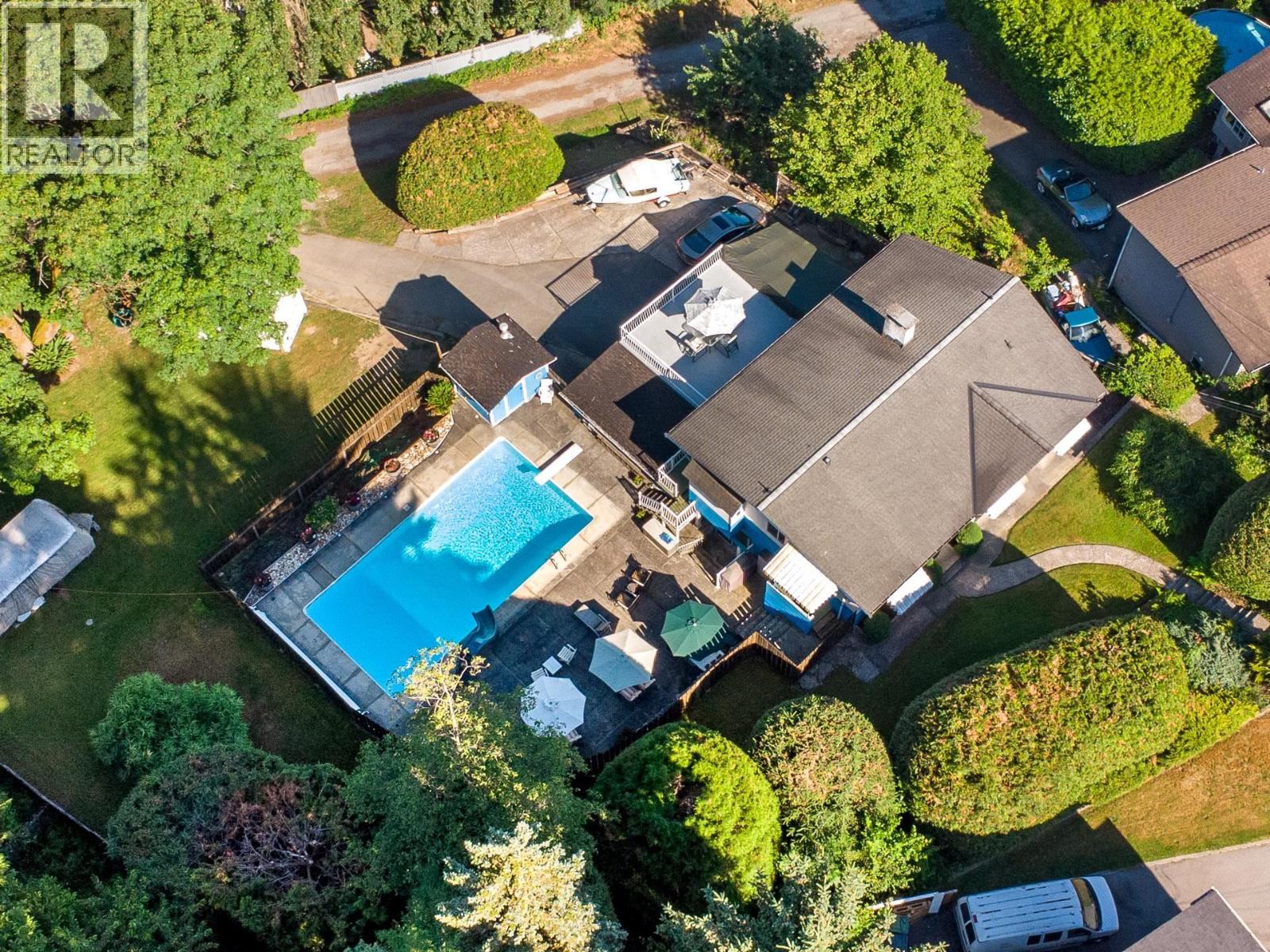 1619 Stella Place, Port Coquitlam, British Columbia  V3C 2R4 - Photo 32 - R3022243