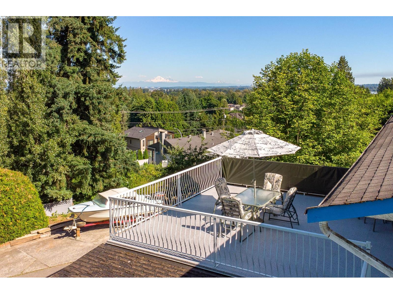 1619 Stella Place, Port Coquitlam, British Columbia  V3C 2R4 - Photo 8 - R3022243