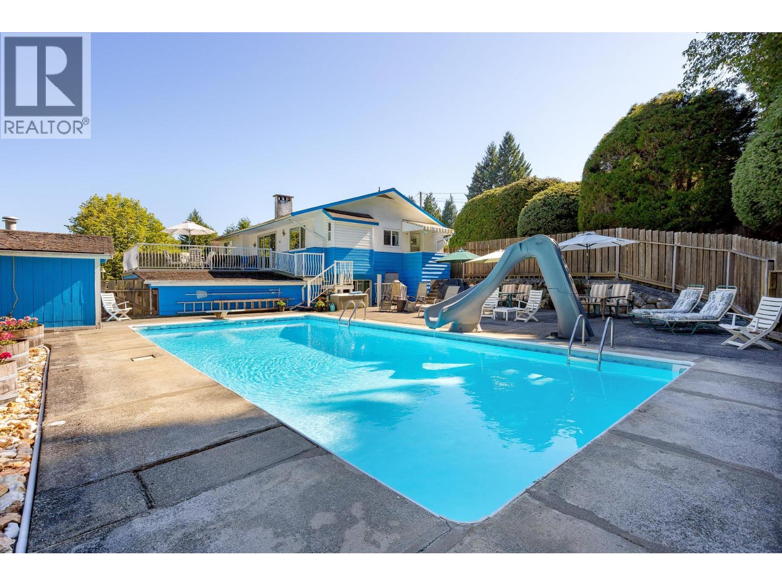 1619 Stella Place, Port Coquitlam, British Columbia  V3C 2R4 - Photo 4 - R3022243