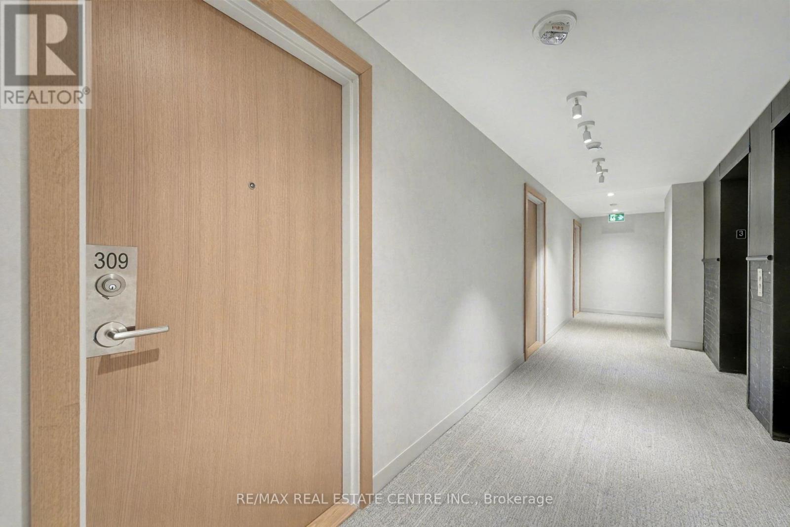 309 - 1195 The Queensway, Toronto, Ontario  M8Z 0H1 - Photo 6 - W12528268