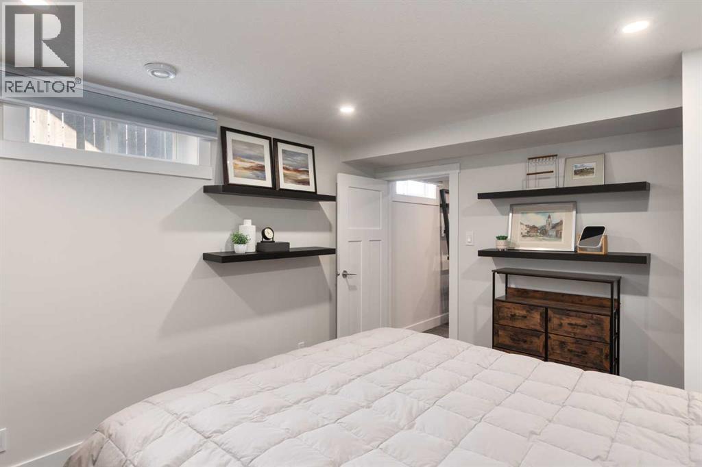 89 Woodlark Drive Sw, Calgary, Alberta  T3C 3H6 - Photo 24 - A2266038